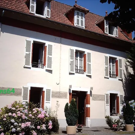 Hotell Les Sapins 2*